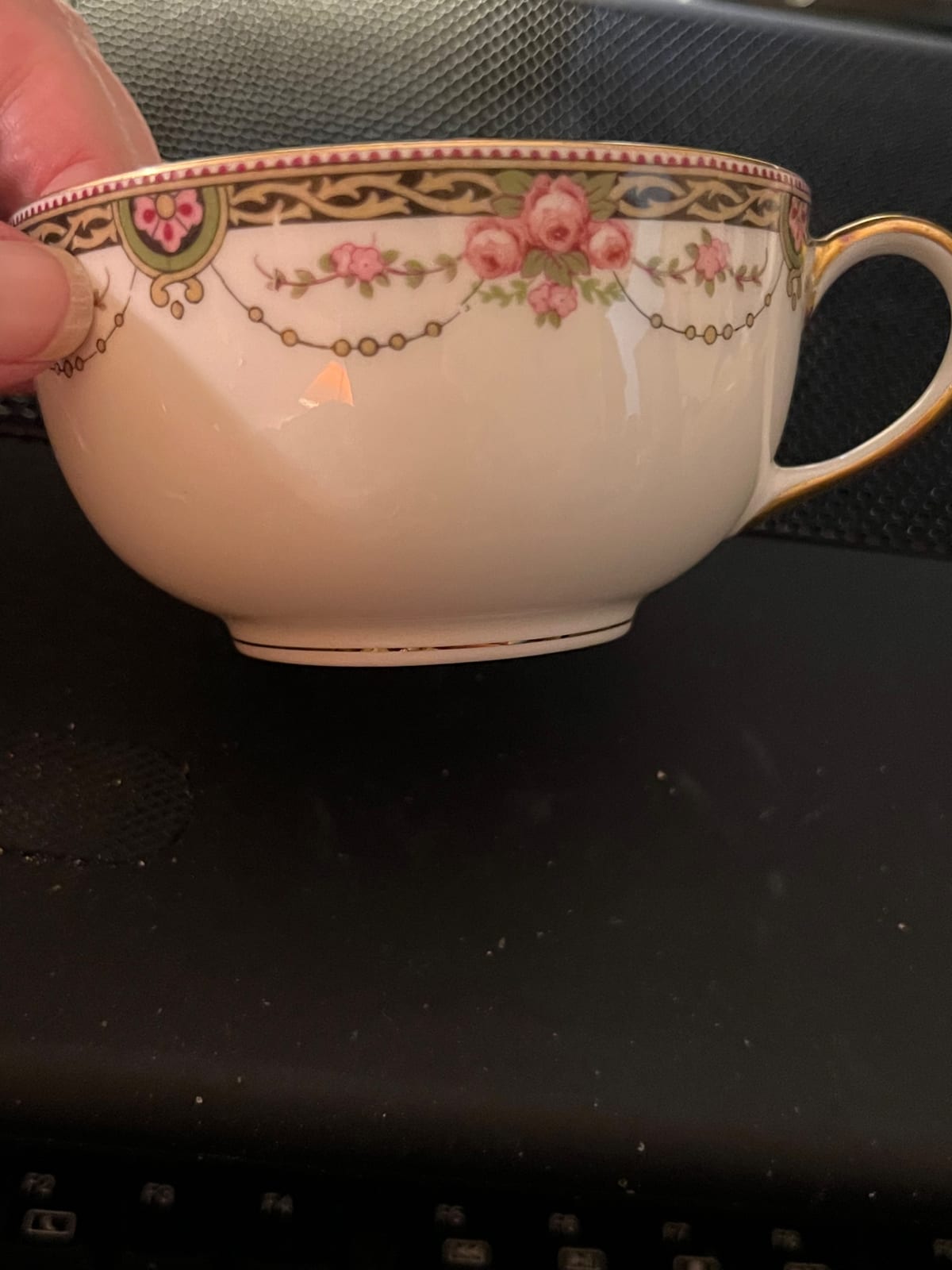 Decorative porcelain teacup / cup and saucer set cup