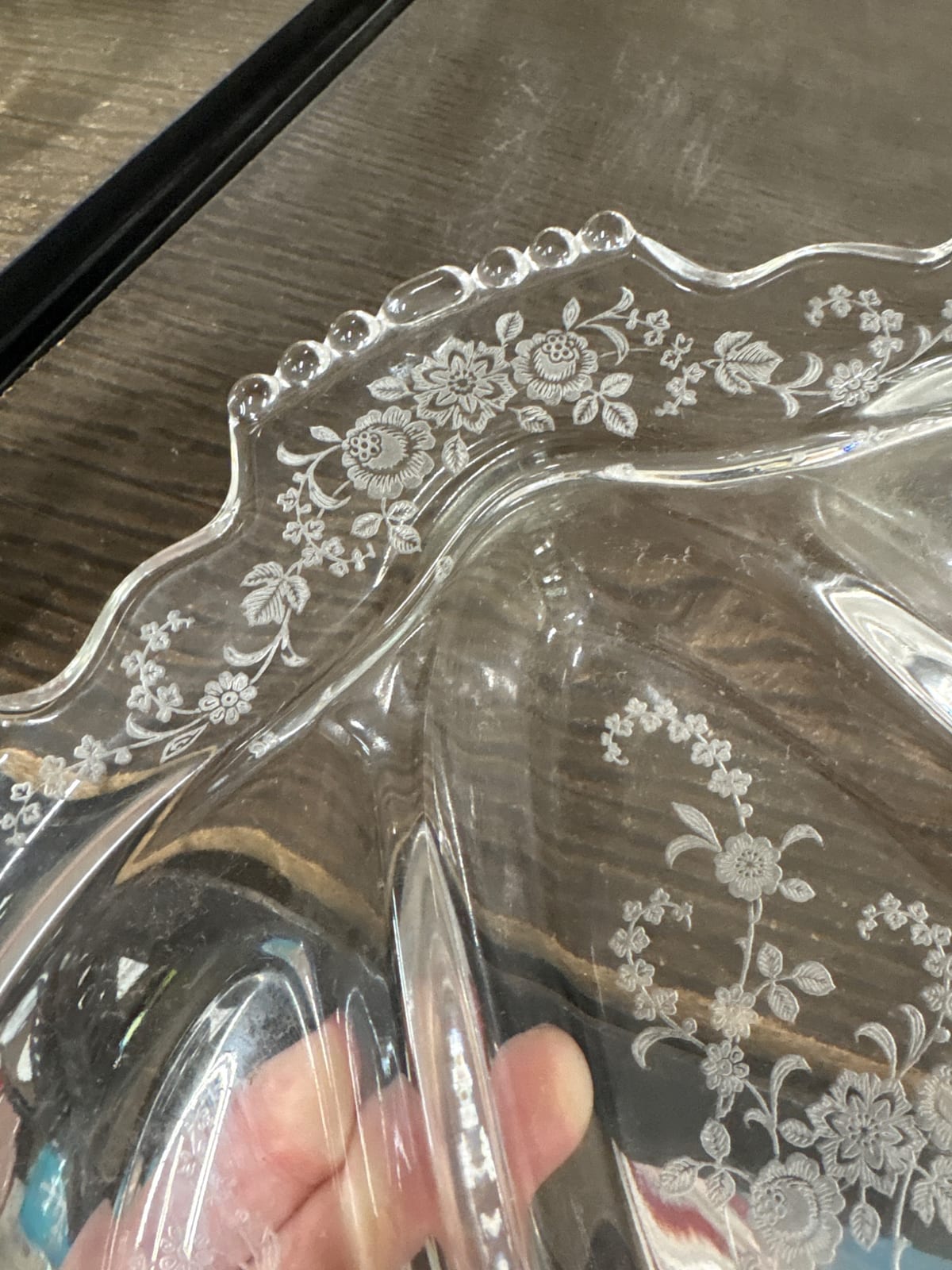 Etched clear glass serving dish / compote or relish tray