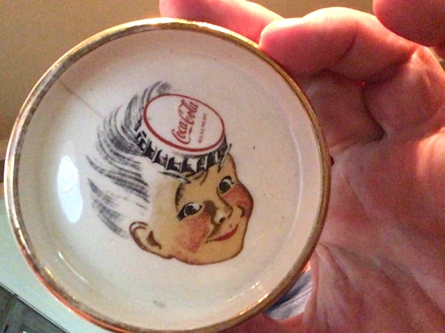 Coca-Cola promotional porcelain or ceramic ashtray/trinket dish with advertising graphic