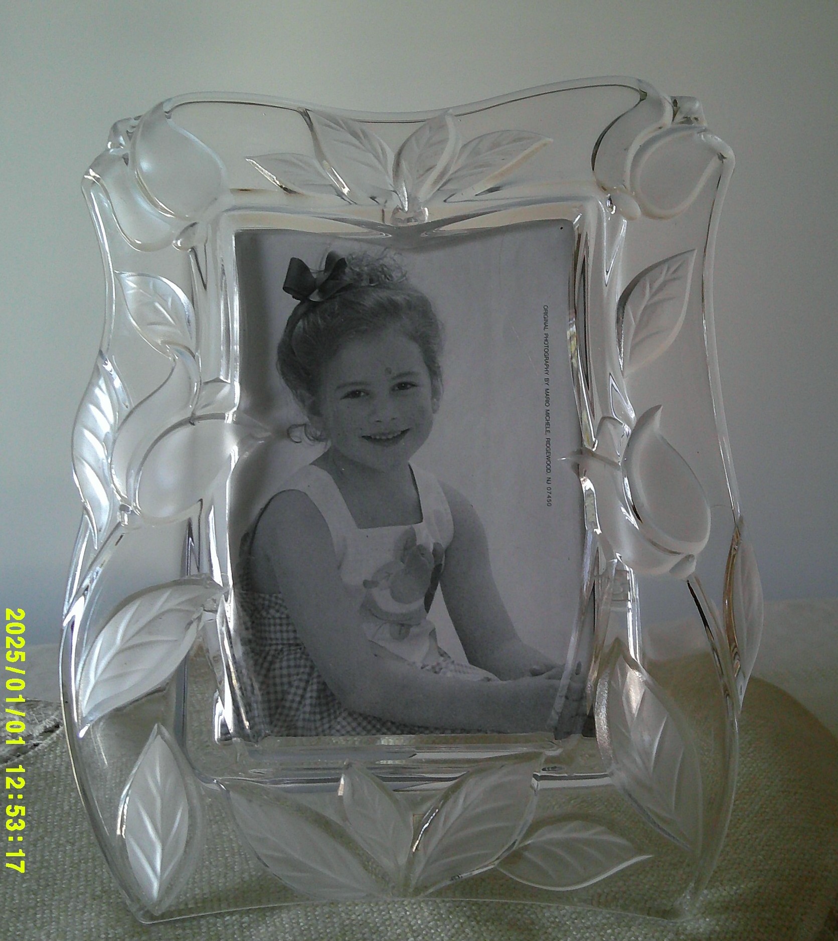 Cut crystal photo frame