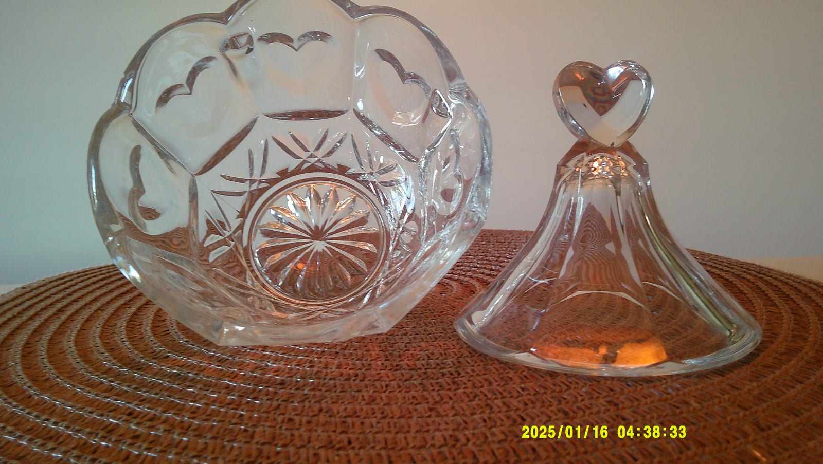 Cut crystal decorative bowl and matching lidded candy dish/compote