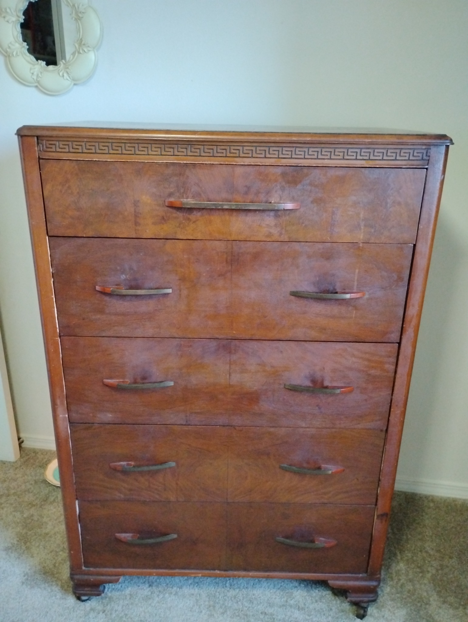 Art Deco waterfall-style chest of drawers