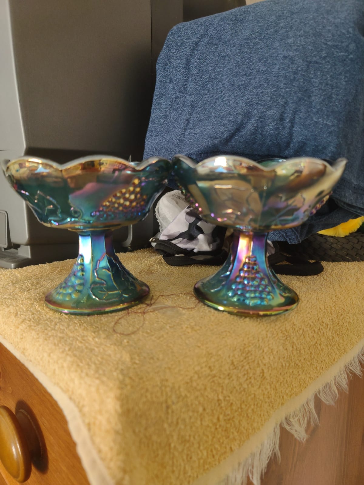 Pair of iridescent carnival glass pedestal compotes / dessert dishes