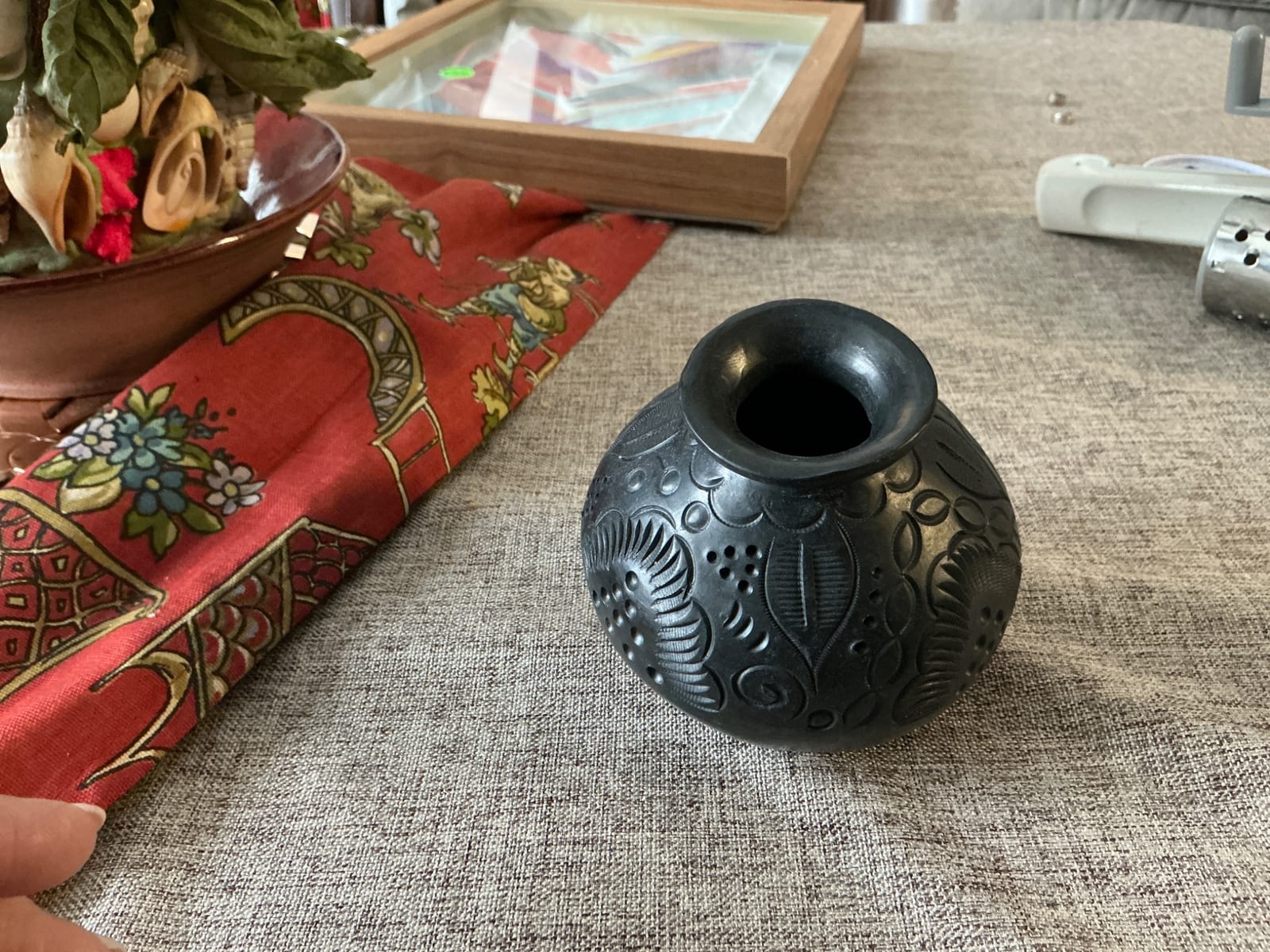 Small carved black stone or wood vessel / decorative vase