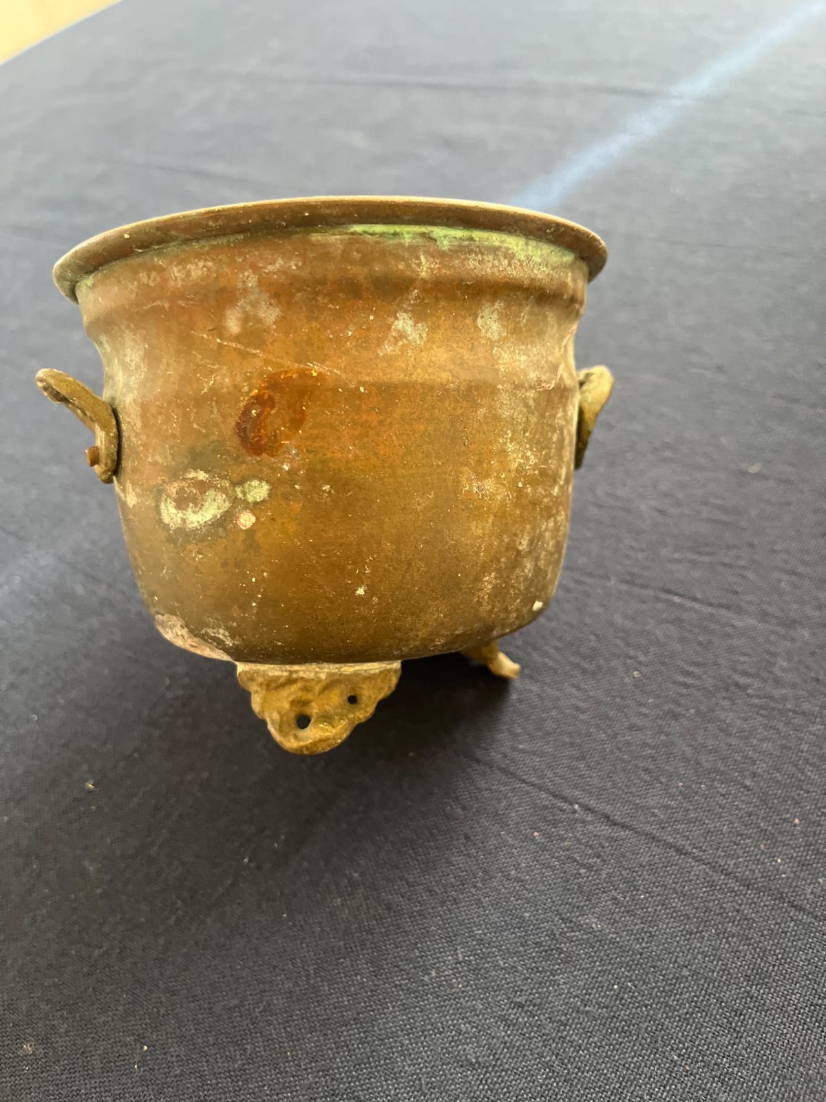 Small bronze or brass tripod vessel / incense burner fragment