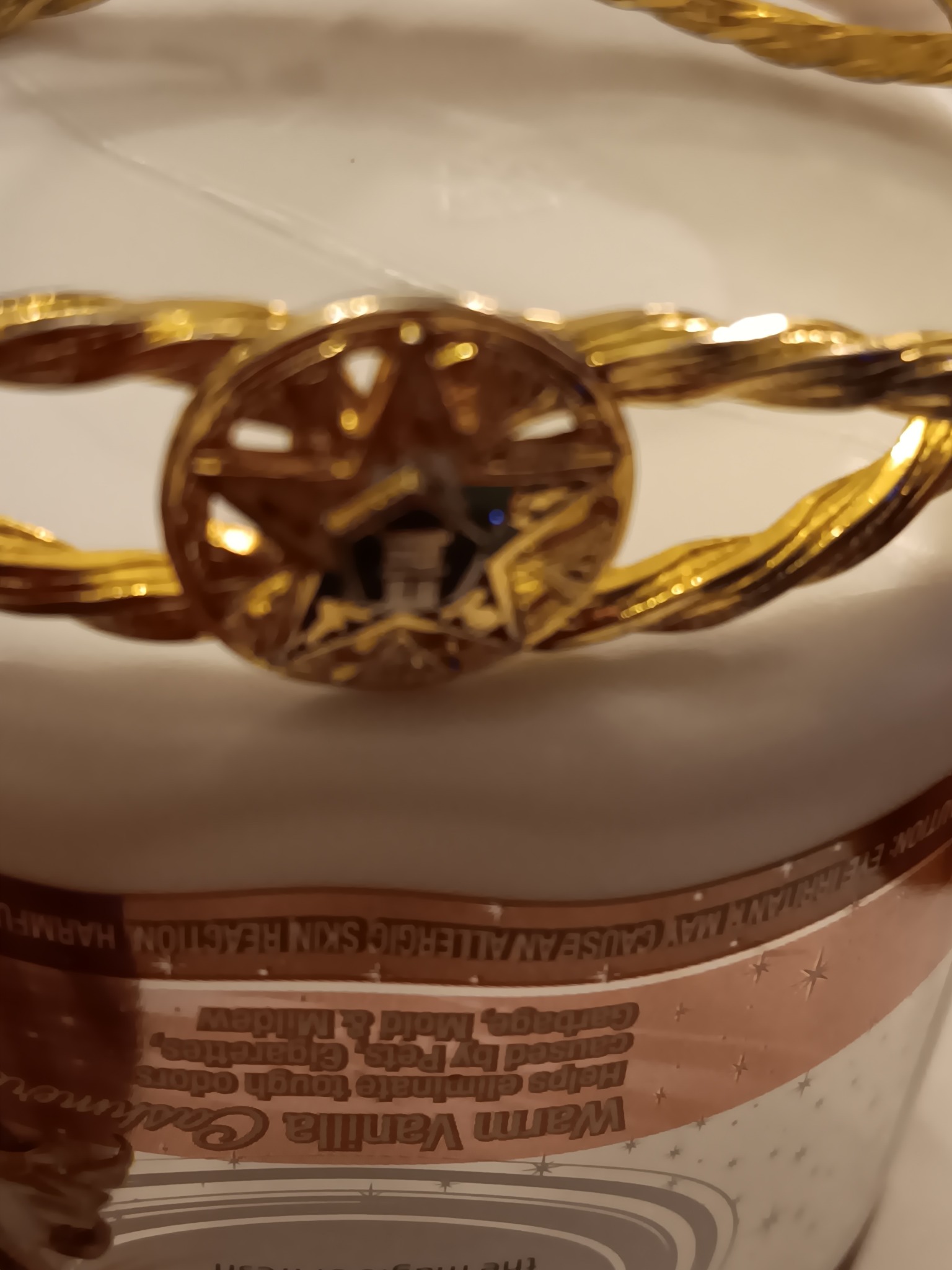 Gold-tone decorative chain bracelet or necklace with central medallion