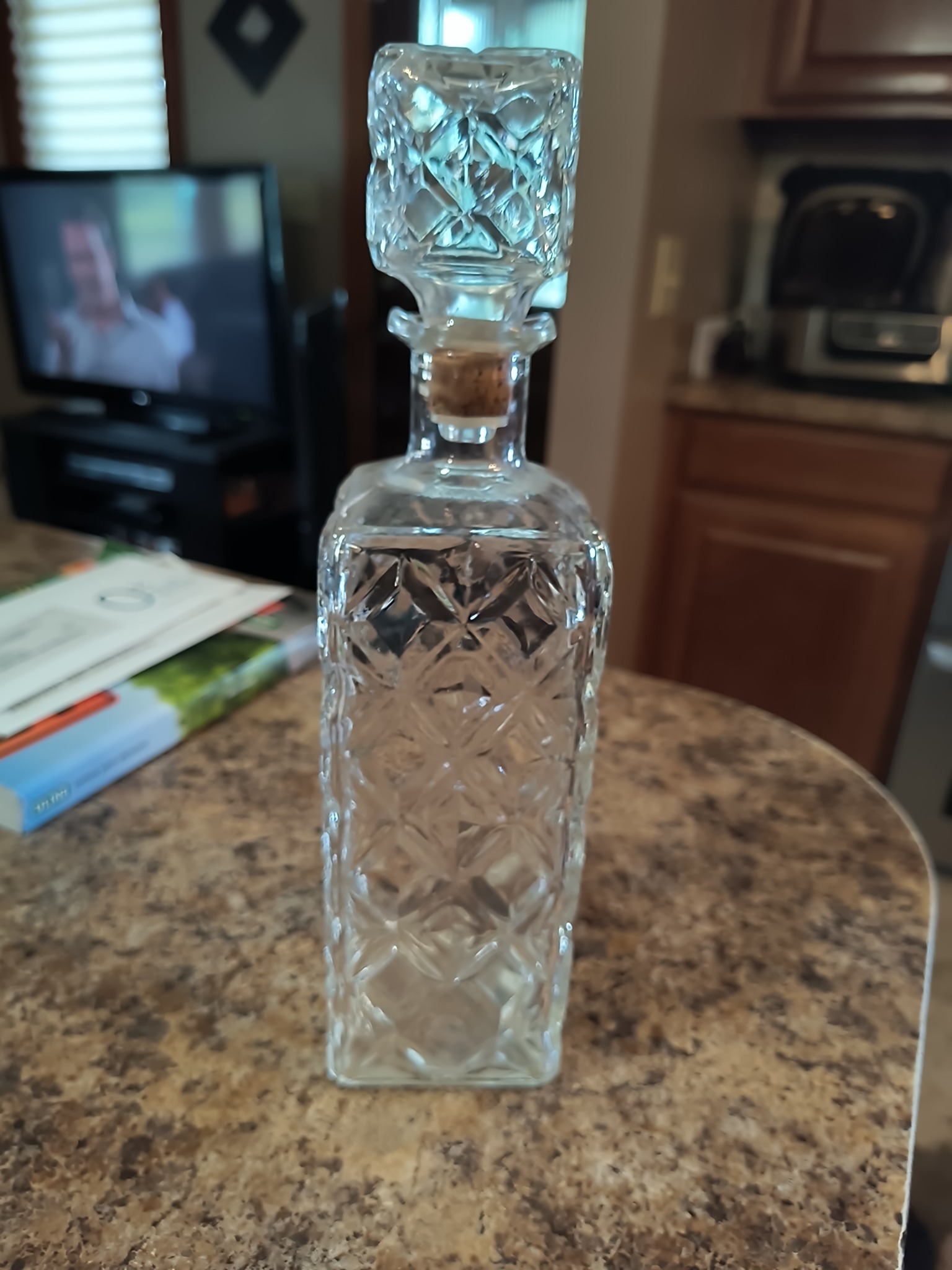 Cut glass decanter or perfume bottle with stopper