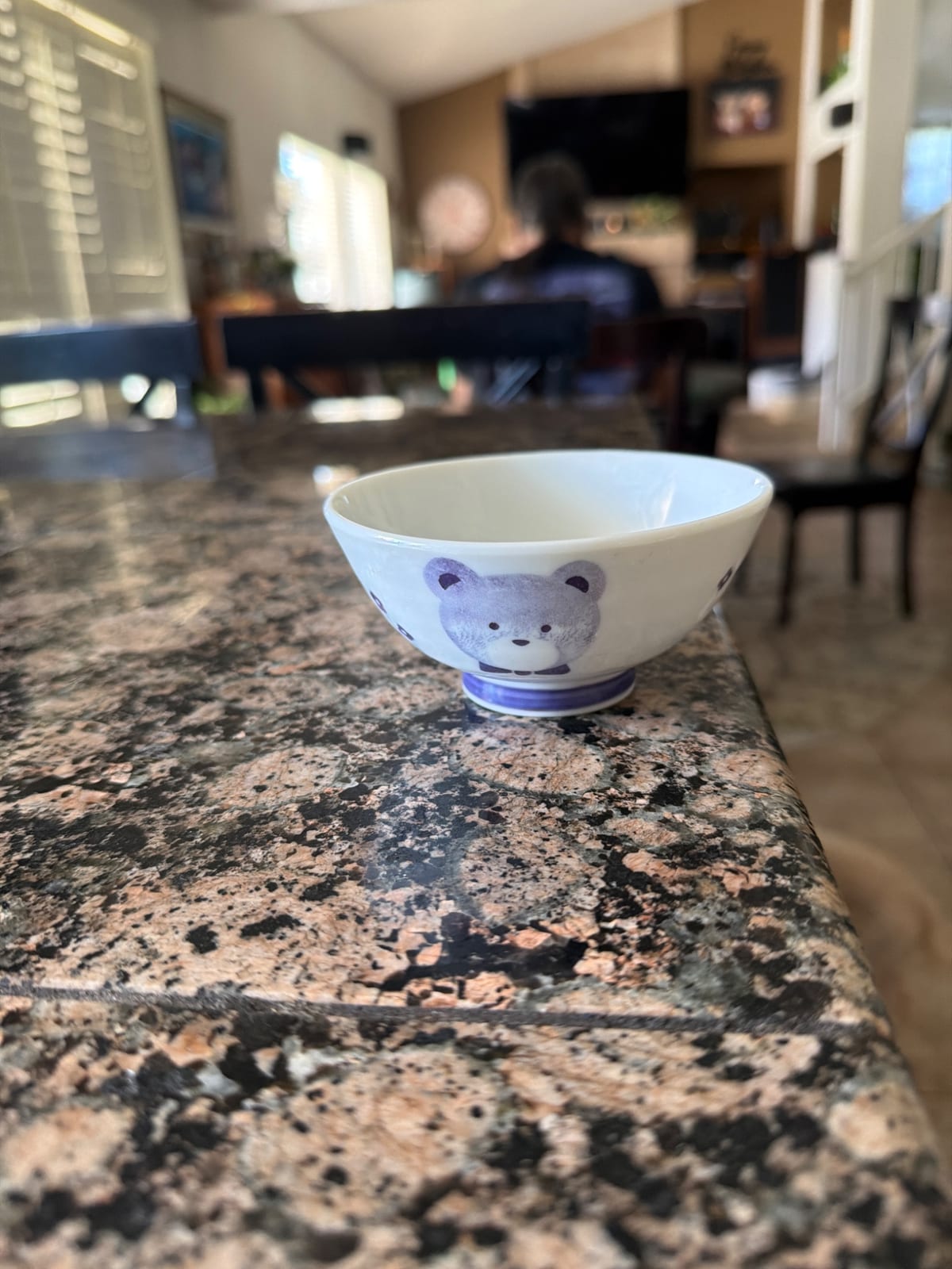 Small porcelain rice bowl with bear motif
