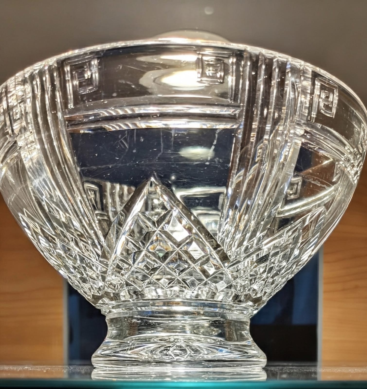 Cut crystal pedestal bowl or compote