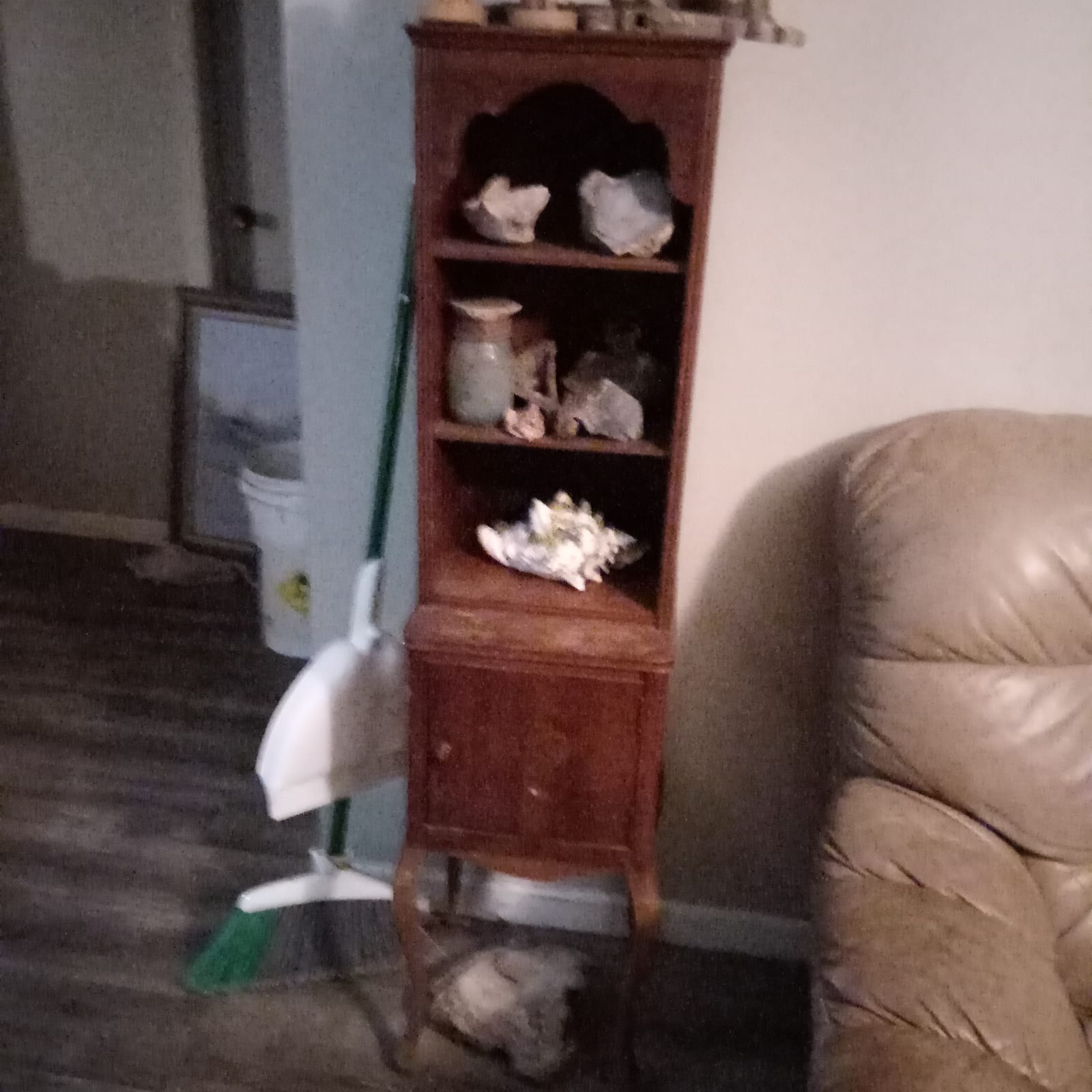 Tall narrow wooden corner/display cabinet or étagère