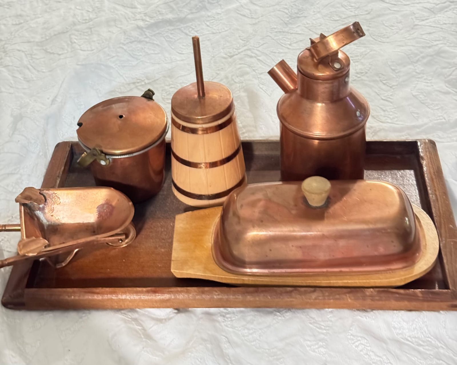 Miniature copper kitchenware set / decorative cookware models