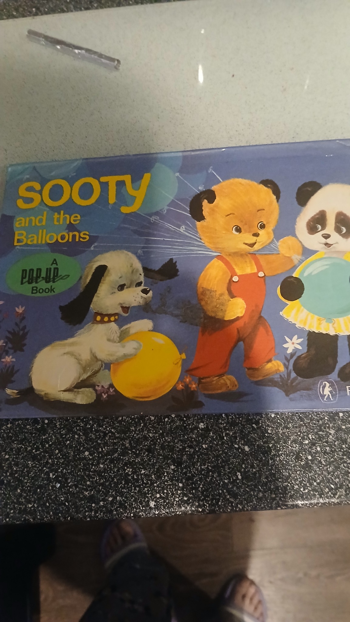 Children's pop-up picture book titled "Sooty and the Balloons"