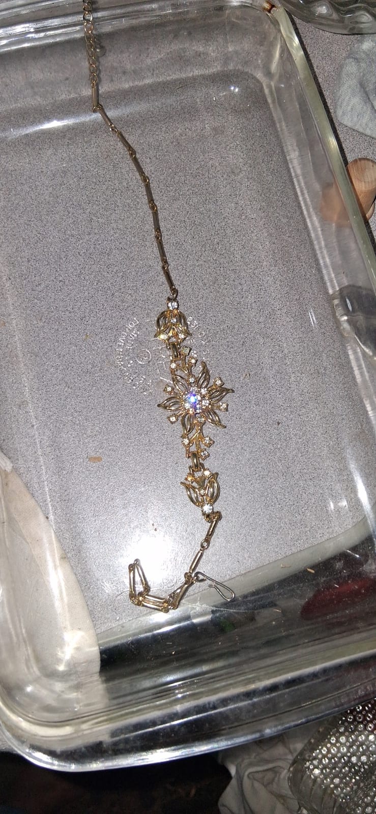 Vintage floral rhinestone necklace or bracelet chain segment