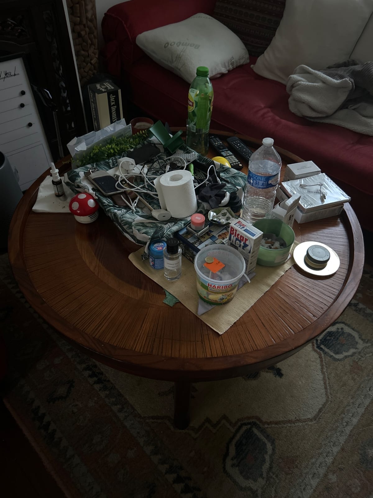 Round wooden coffee table with slatted/radiating veneer top