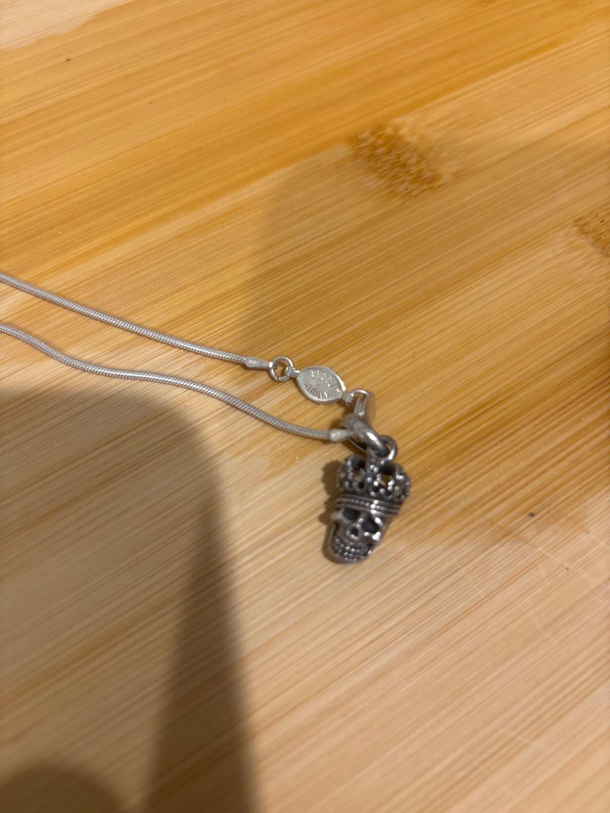Sterling silver skull pendant necklace