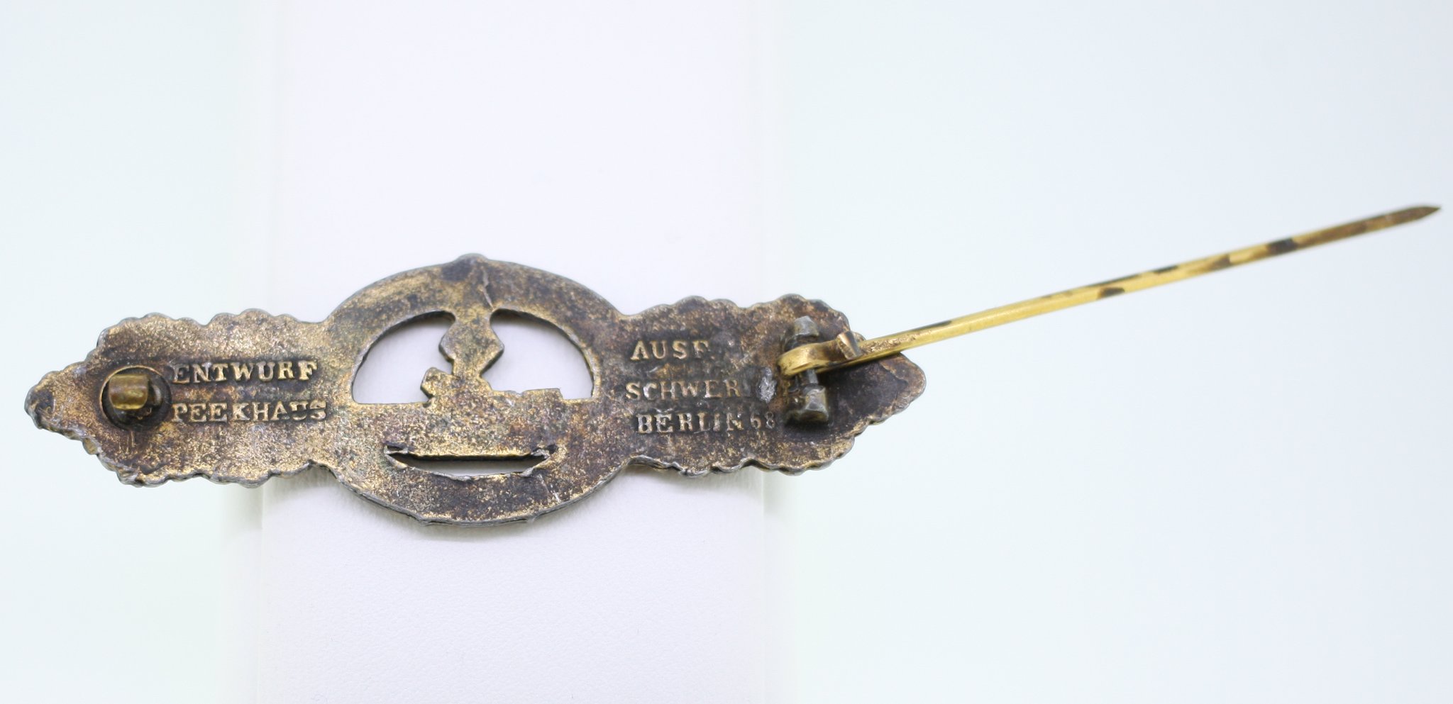 German political campaign lapel pin or badge with stickpin attachment