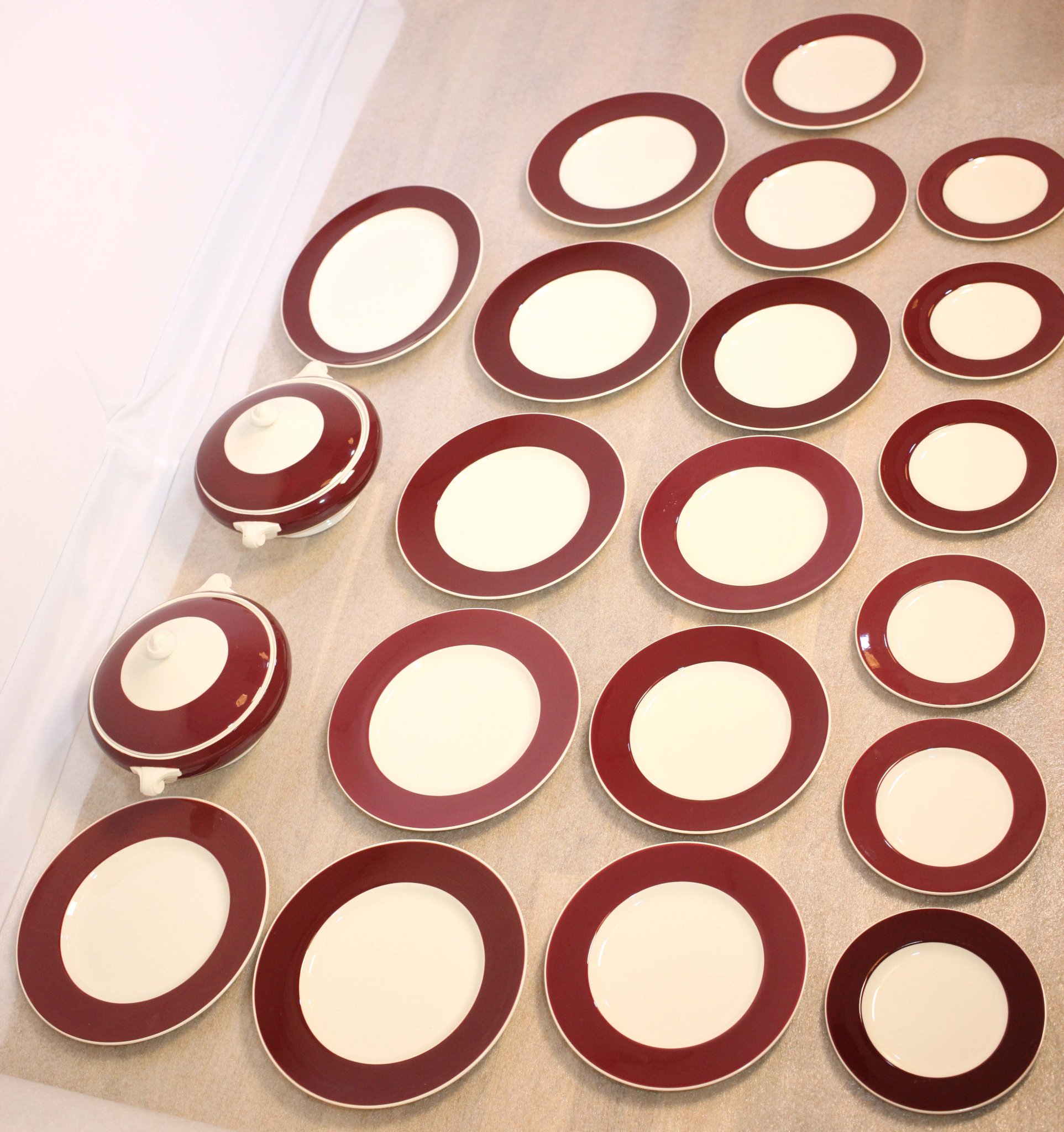 Matching porcelain dinnerware set (plates and covered serving dishes)