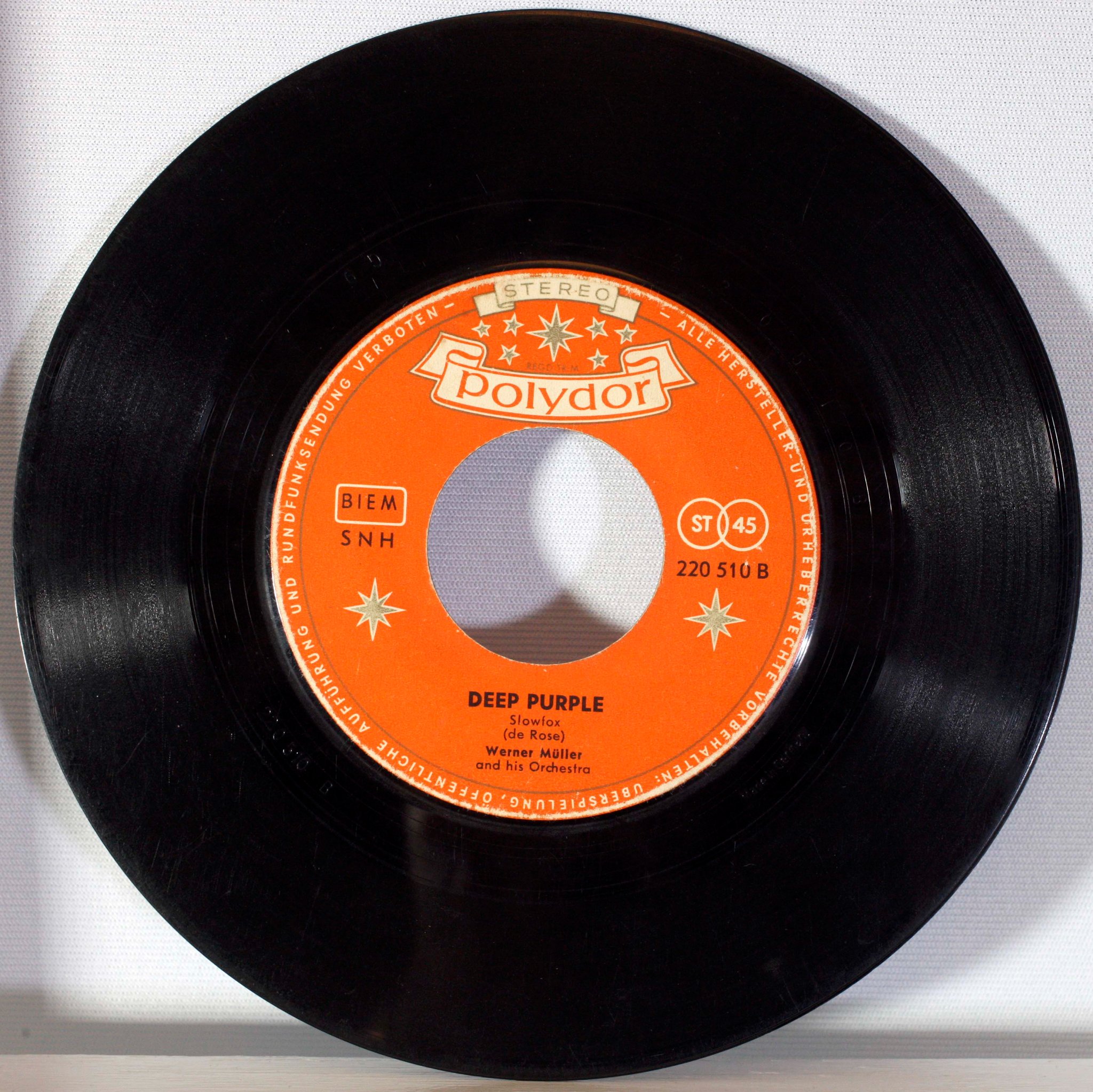 7-inch vinyl record single (Polydor label) – "Deep Purple" by Werner Müller and his Orchestra