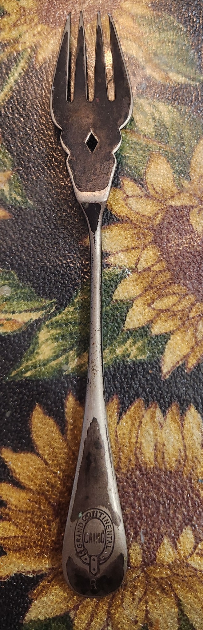 Silverplate serving fork or dessert fork